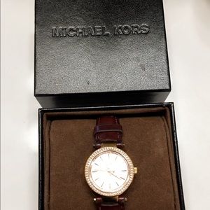 Michael Kors Maci leather strap watch